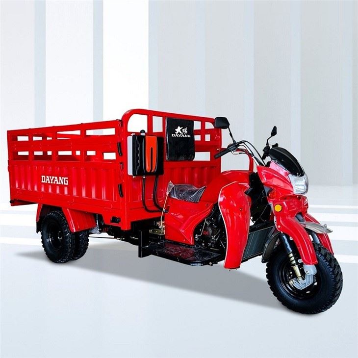 Háromkerekű motor Carga